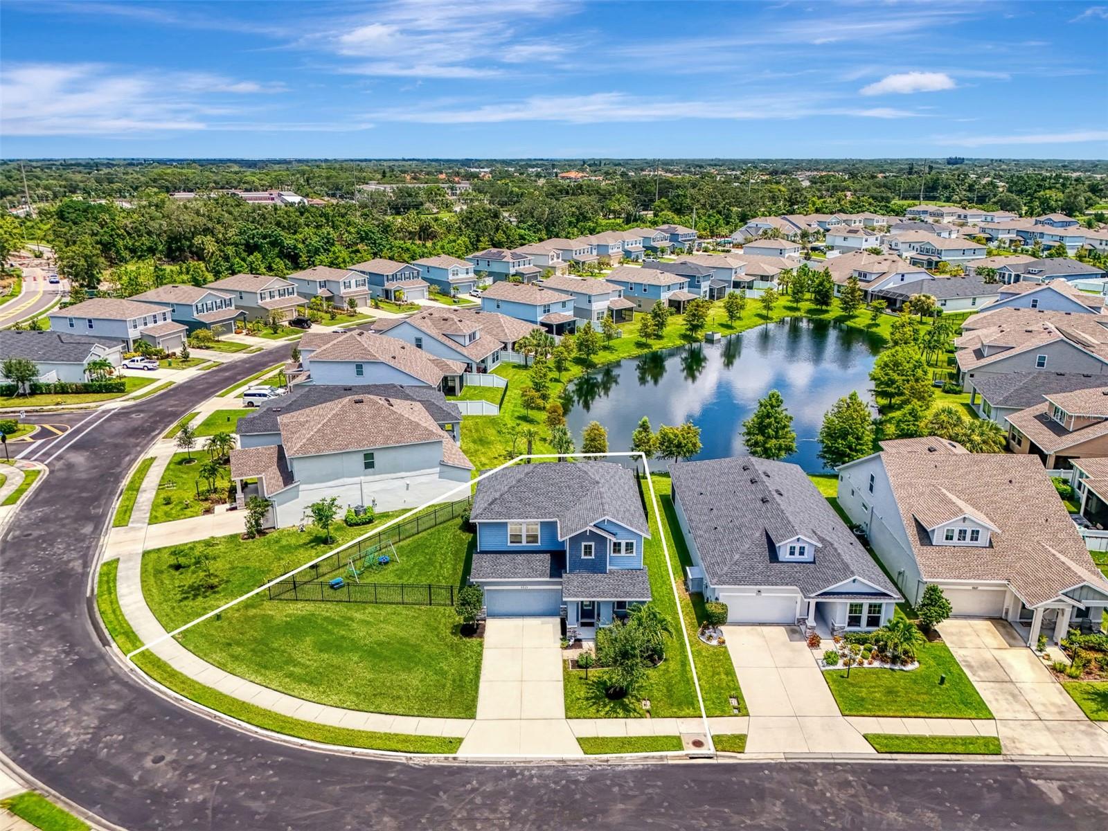 1767901; MOSS CREEK PH II SUBPH A; LOT 70; PB 0068 - Residential