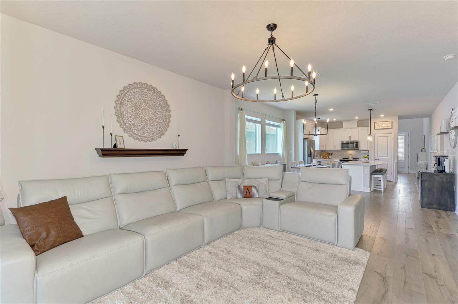 1767901; MOSS CREEK PH II SUBPH A; LOT 70; PB 0068 - Residential