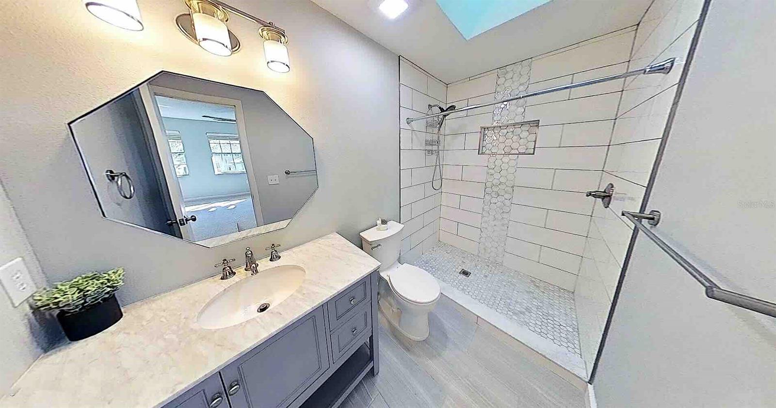 OAK HARBOUR SEC 4 - Residential