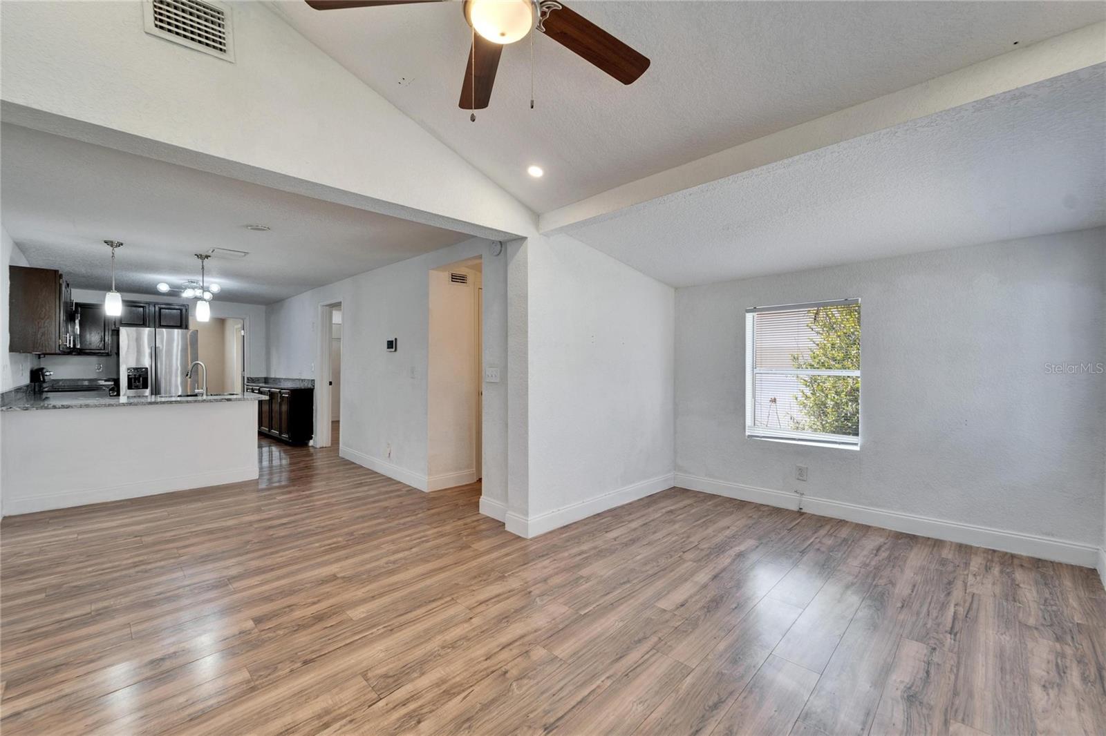 3005 E SHADOWLAWN AVENUE