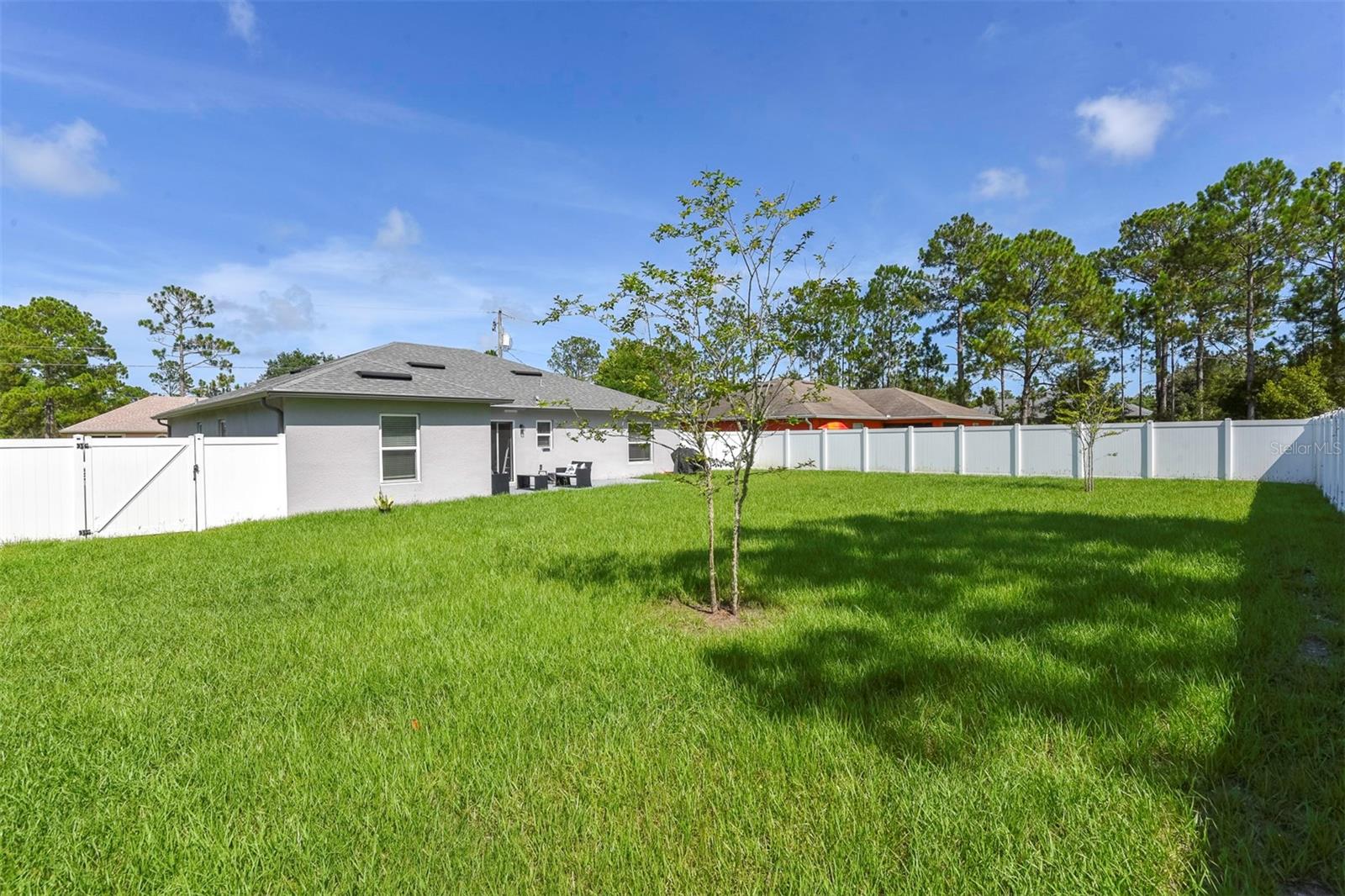 11 SEVILLE PLACE
