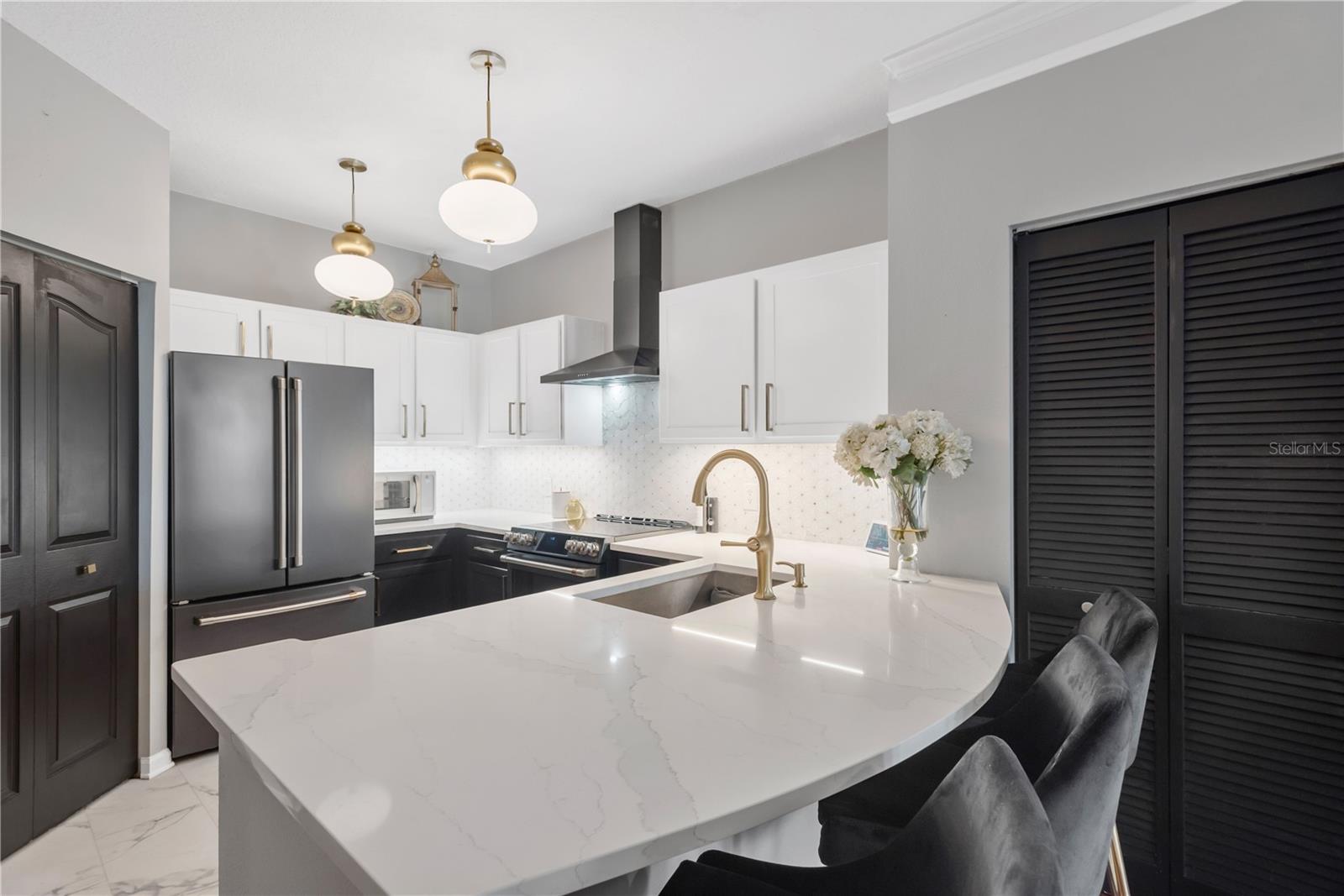 GRAND KEY - Residential