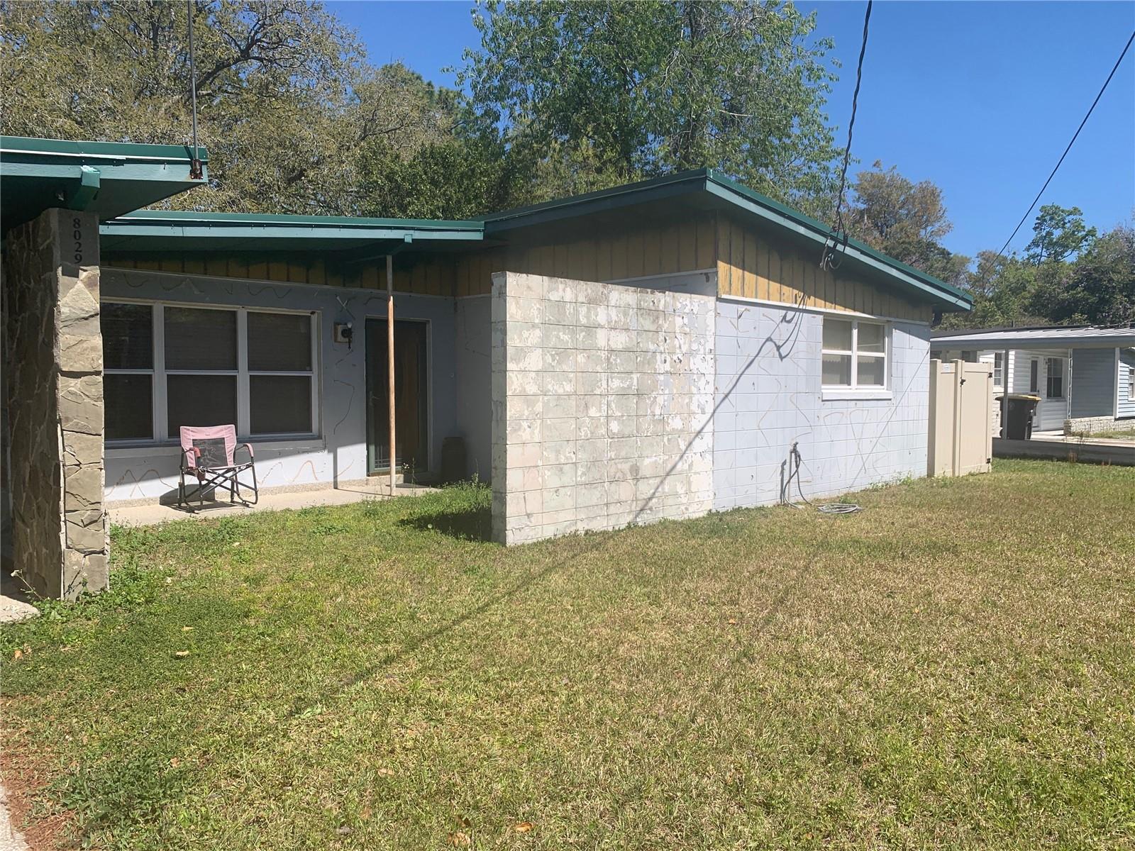 8029 CHATEAU DRIVE S