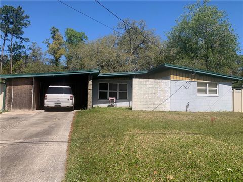 Photo of 8029 Chateau Drive S, Jacksonville, FL 32221 (MLS # TB8456971)