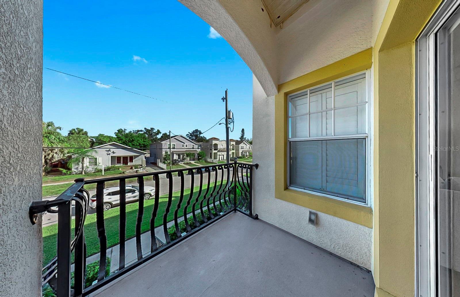 NORTH HYDE PARK CITY TWNHMS - Residential