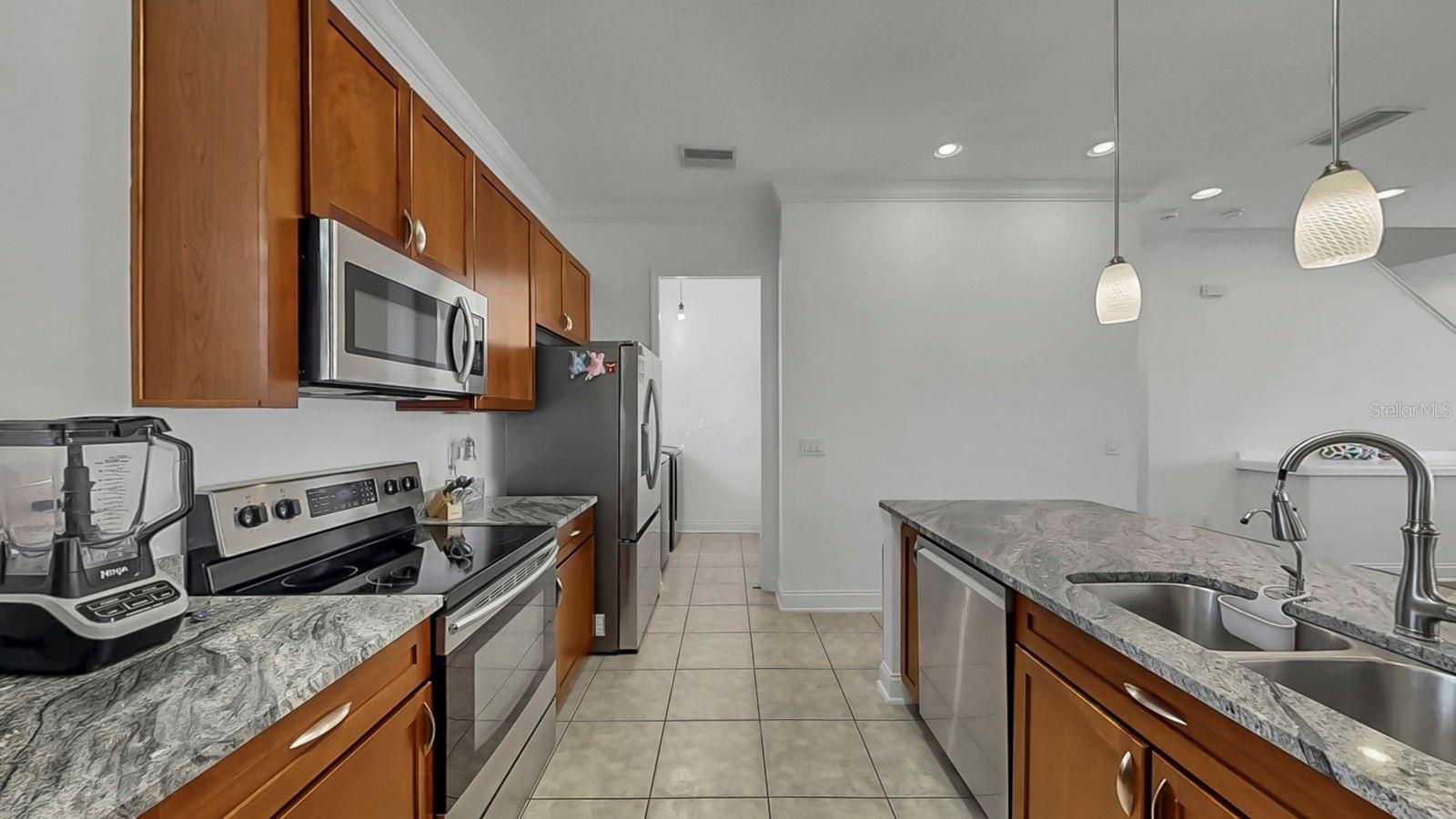 NORTH HYDE PARK CITY TWNHMS - Residential