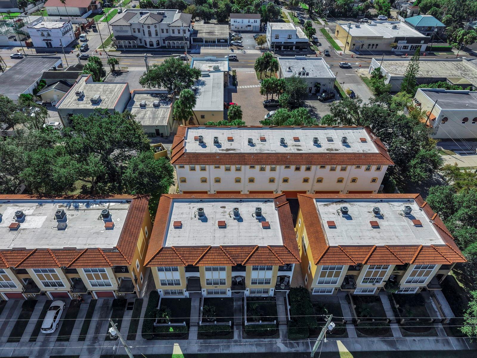 NORTH HYDE PARK CITY TWNHMS - Residential