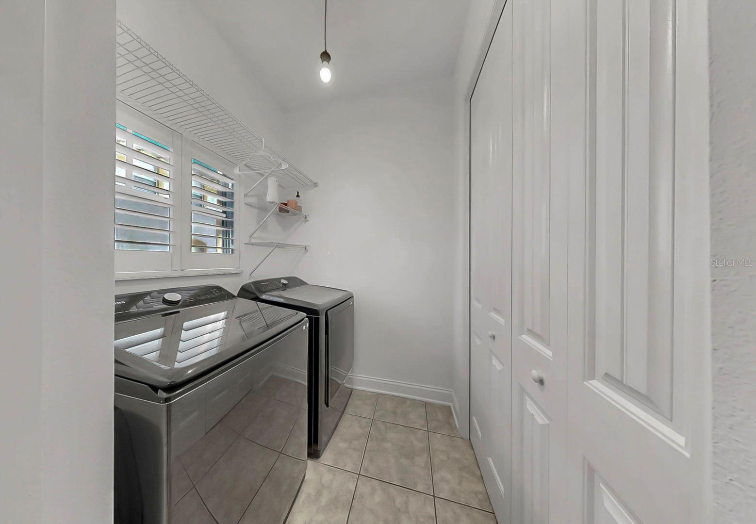 NORTH HYDE PARK CITY TWNHMS - Residential