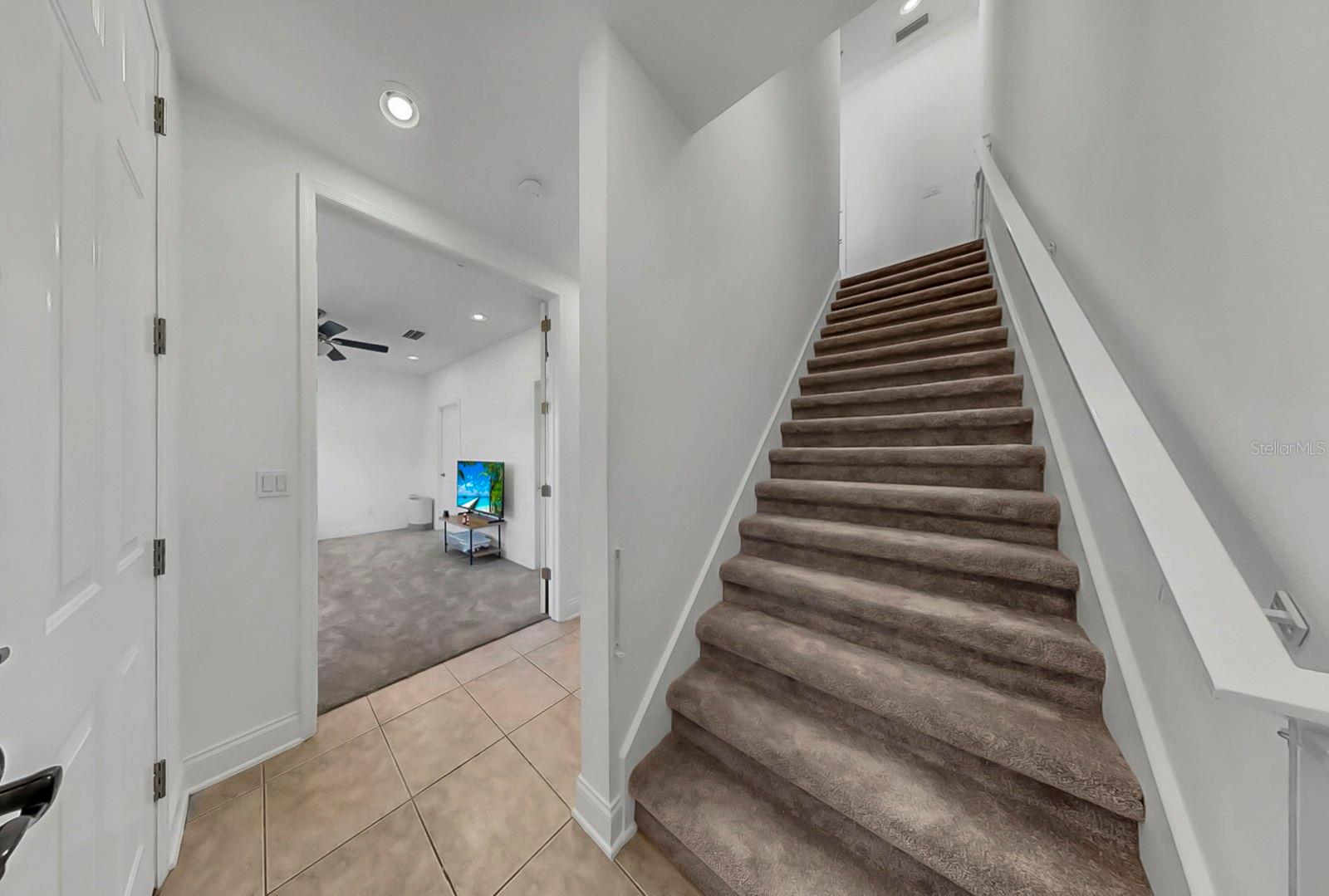 NORTH HYDE PARK CITY TWNHMS - Residential