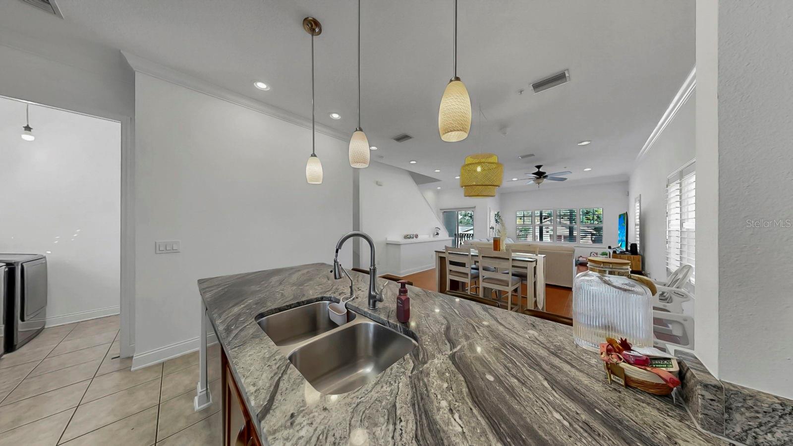 NORTH HYDE PARK CITY TWNHMS - Residential