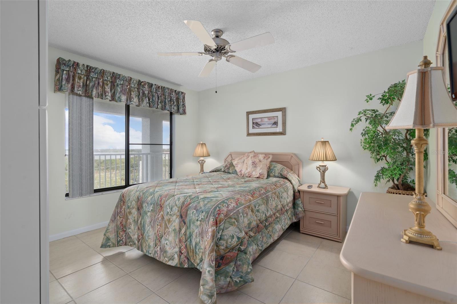 SAND PEBBLE POINTE CONDO 3 - Residential