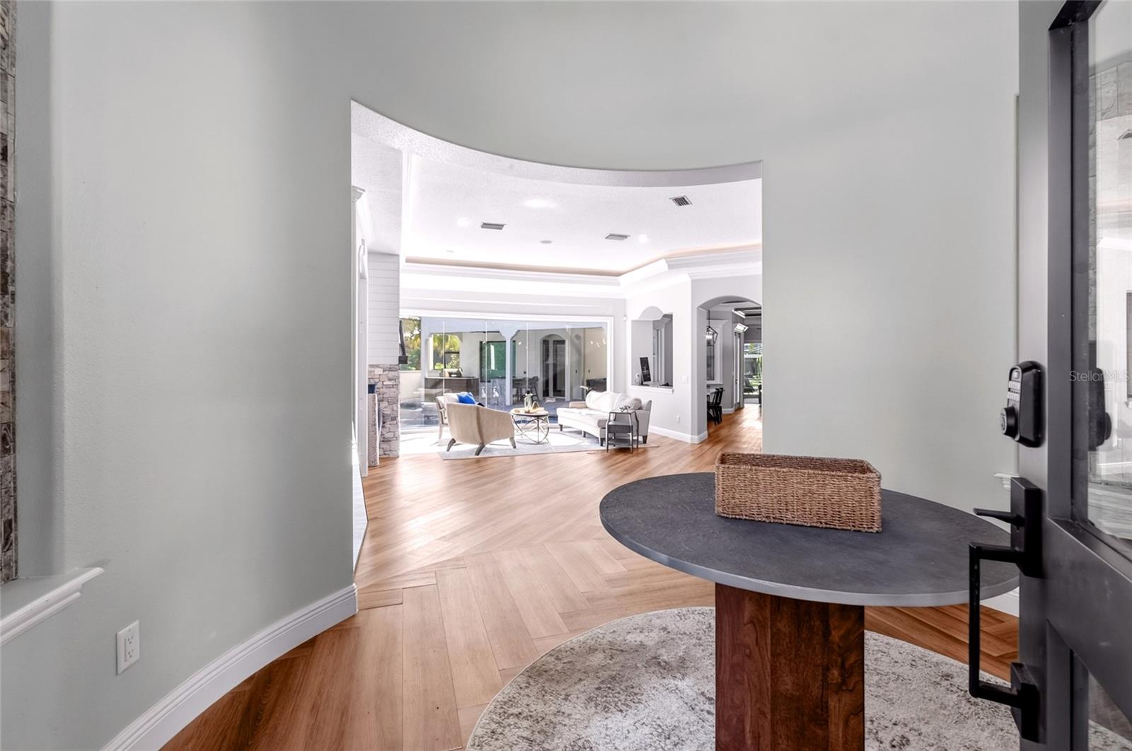 9904 BRENTFORD COURT