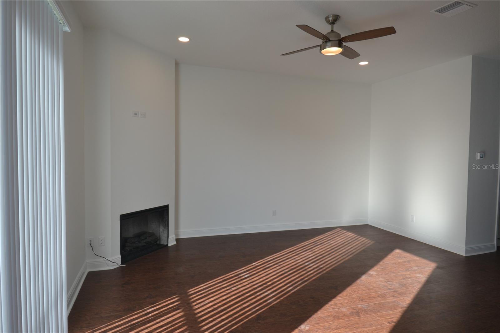 WATERS EDGE - Residential Lease