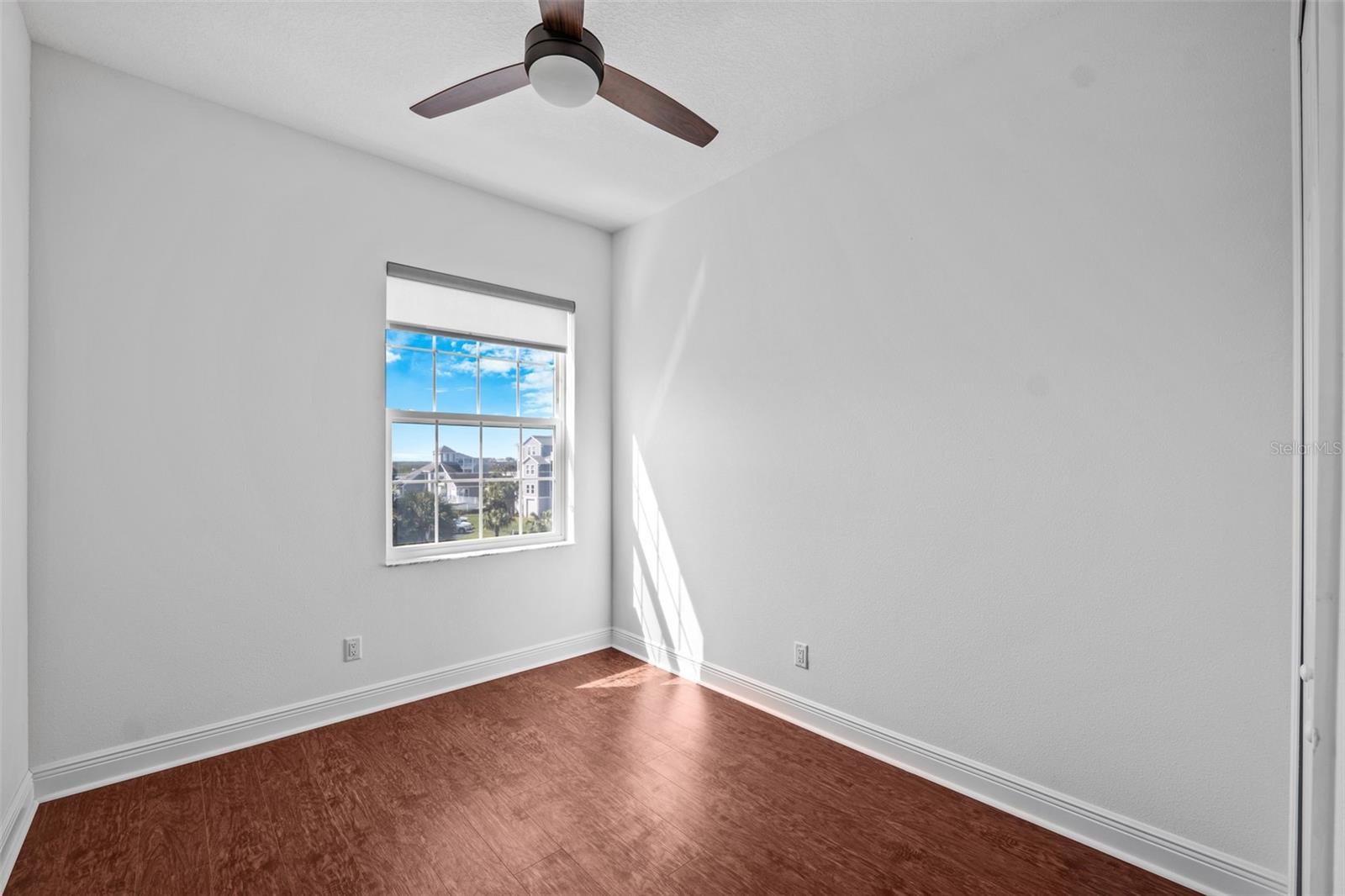 WATERS EDGE - Residential Lease