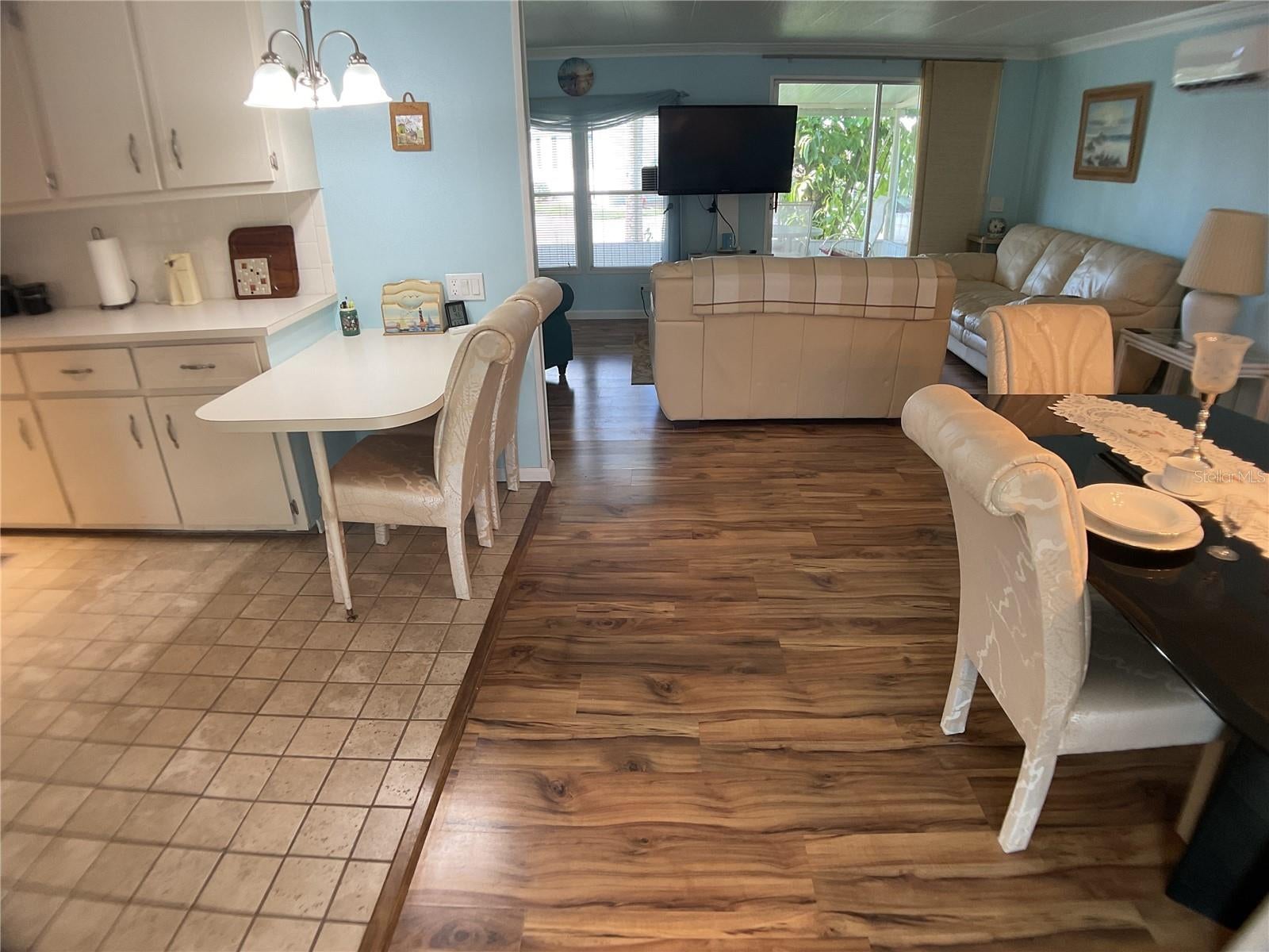 2100 IROQUOIS TRAIL 116