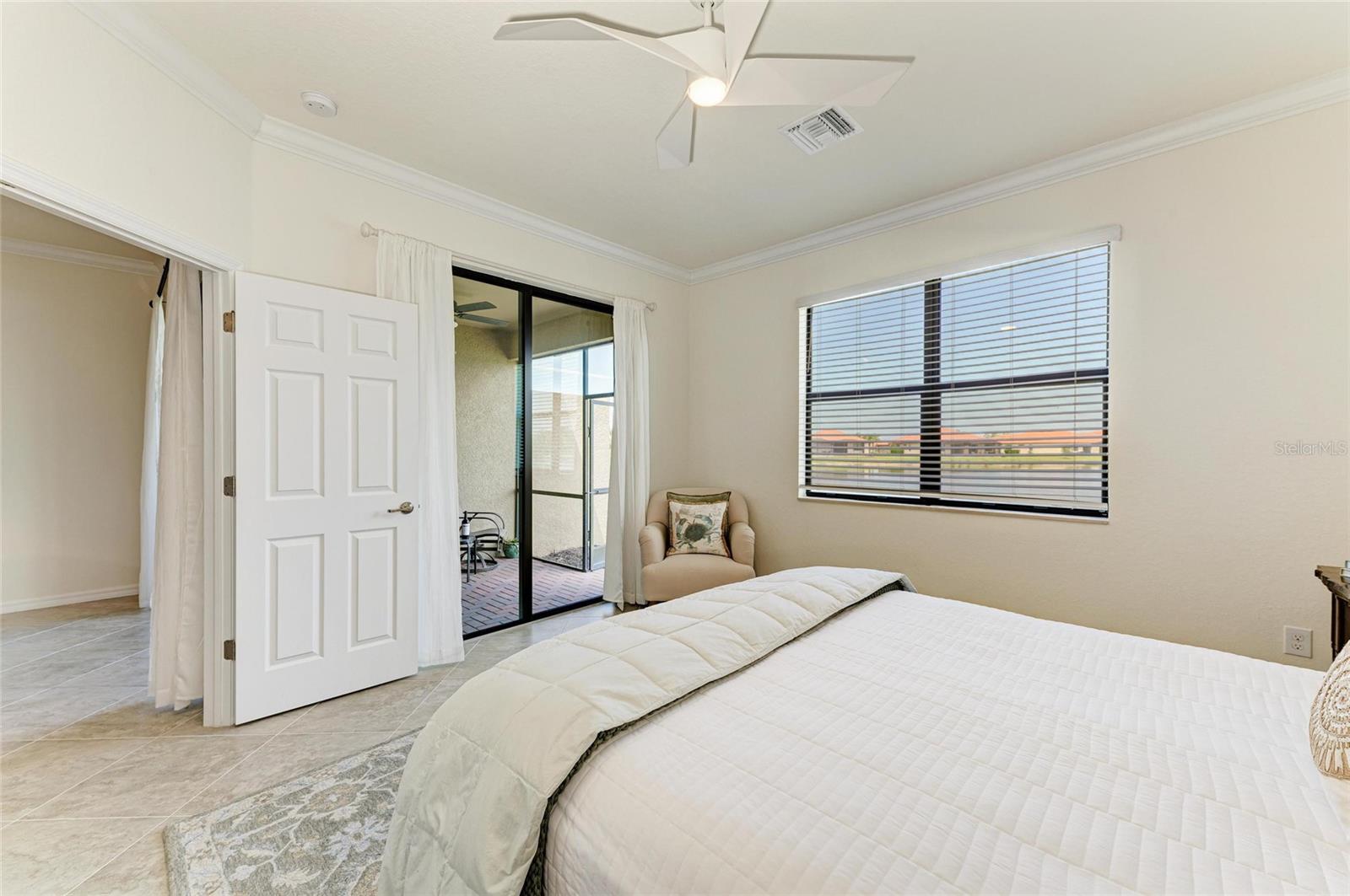 SARASOTA NATIONAL PH 12-A - Residential