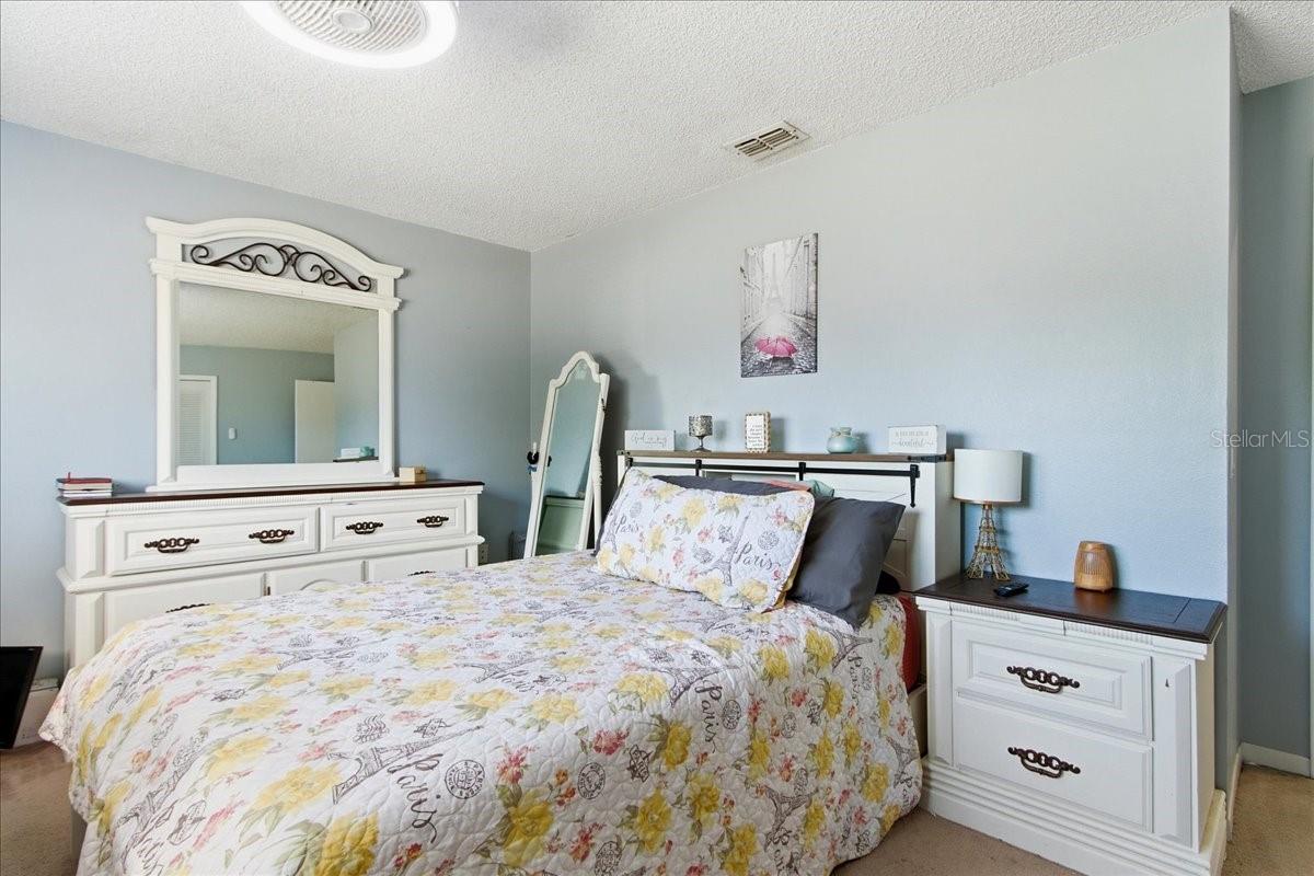 DELTONA LAKES UNIT 32 - Residential