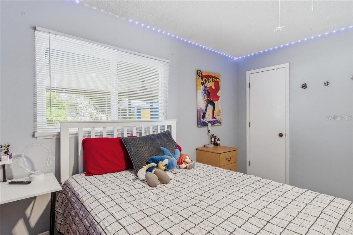 DELTONA LAKES UNIT 32 - Residential