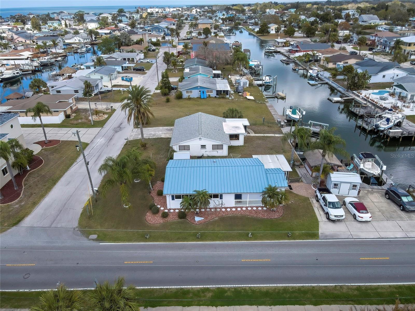 HUDSON BEACH ESTATES - Residential