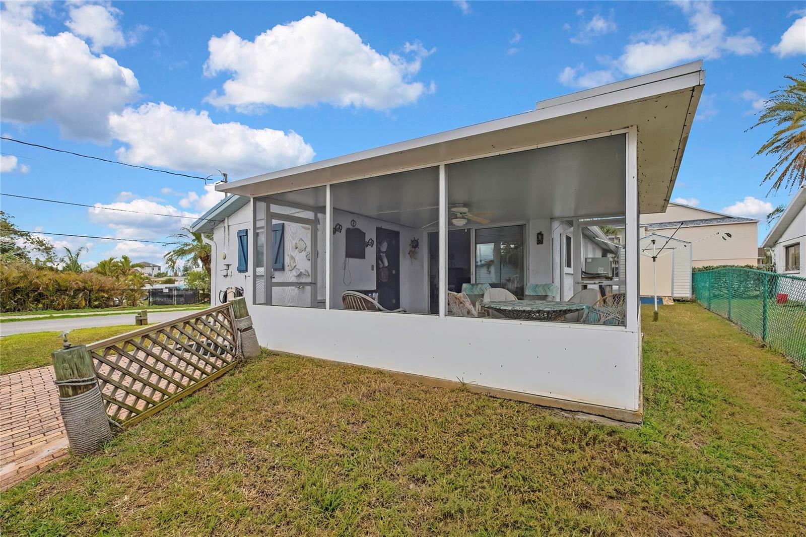 HUDSON BEACH ESTATES - Residential