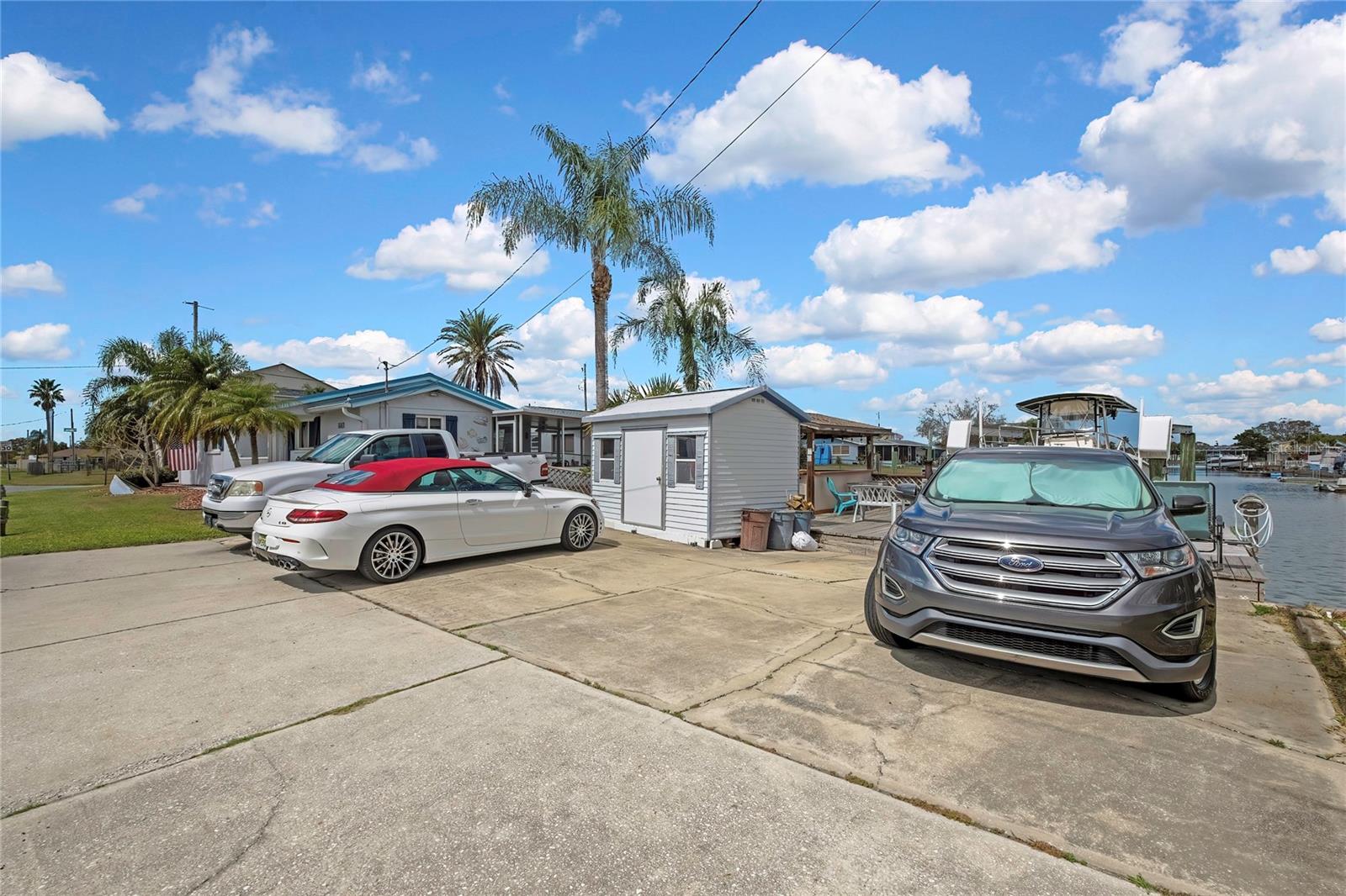 HUDSON BEACH ESTATES - Residential