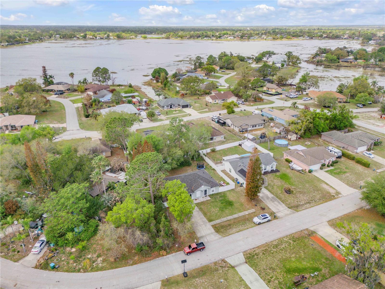 DELTONA LAKES UNIT 40 - Residential