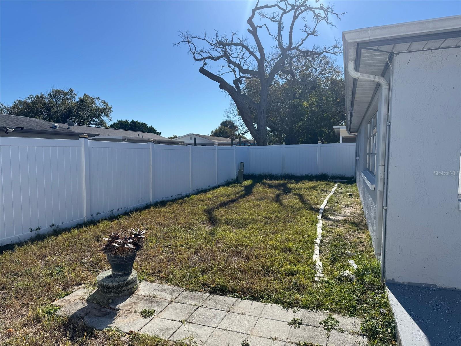 PALM TERRACE GARDENS - Residential