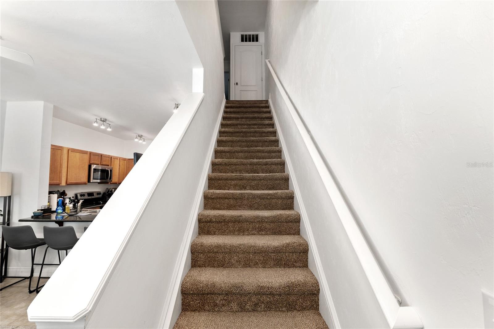 CHASE HOLLOW CONDO - Residential