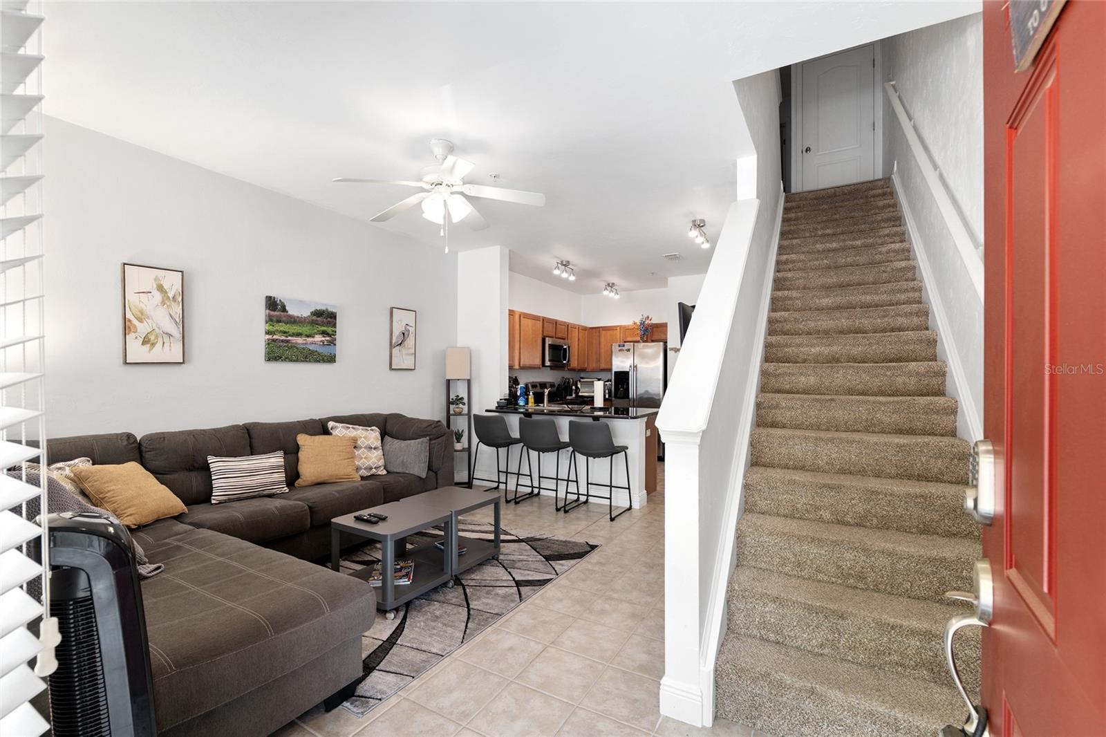 CHASE HOLLOW CONDO - Residential