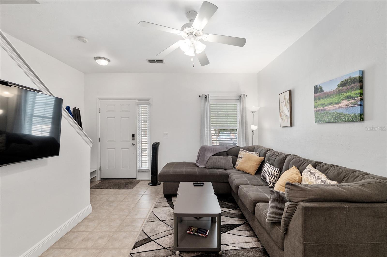 CHASE HOLLOW CONDO - Residential