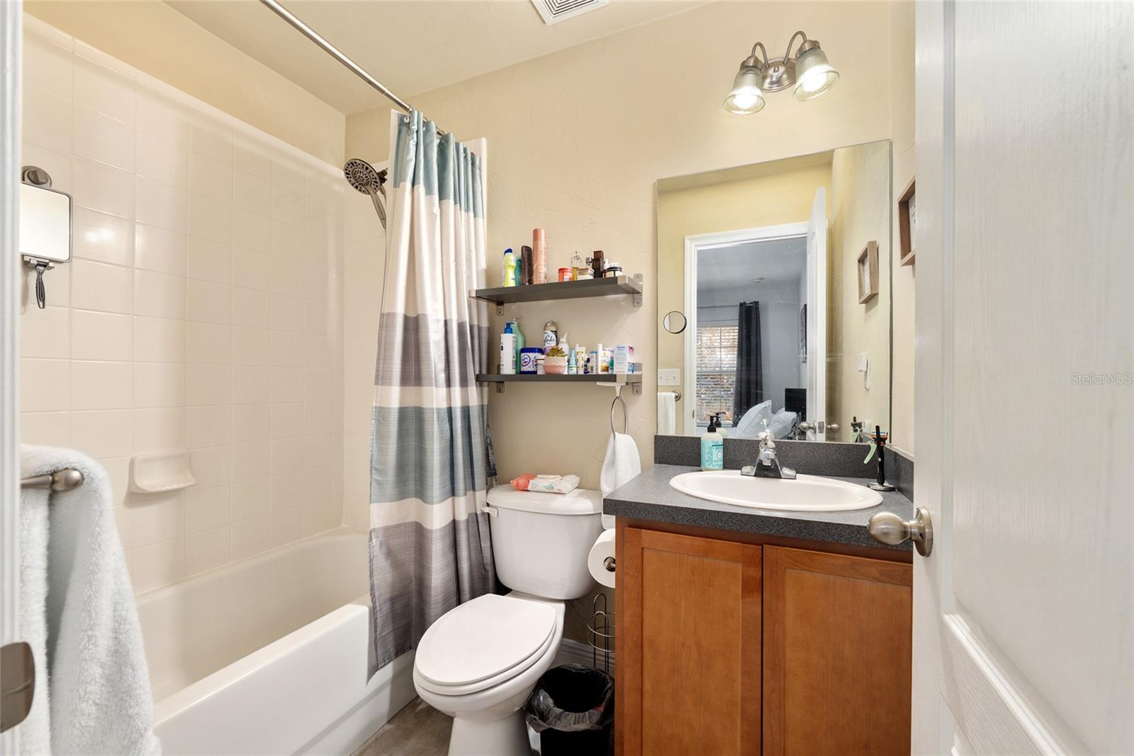 CHASE HOLLOW CONDO - Residential