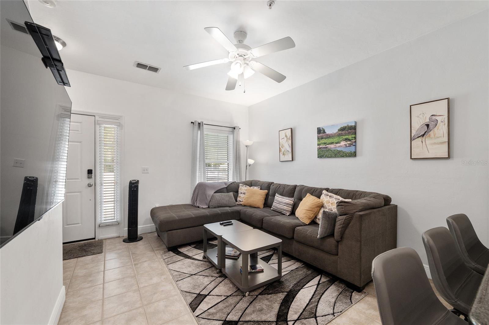 CHASE HOLLOW CONDO - Residential