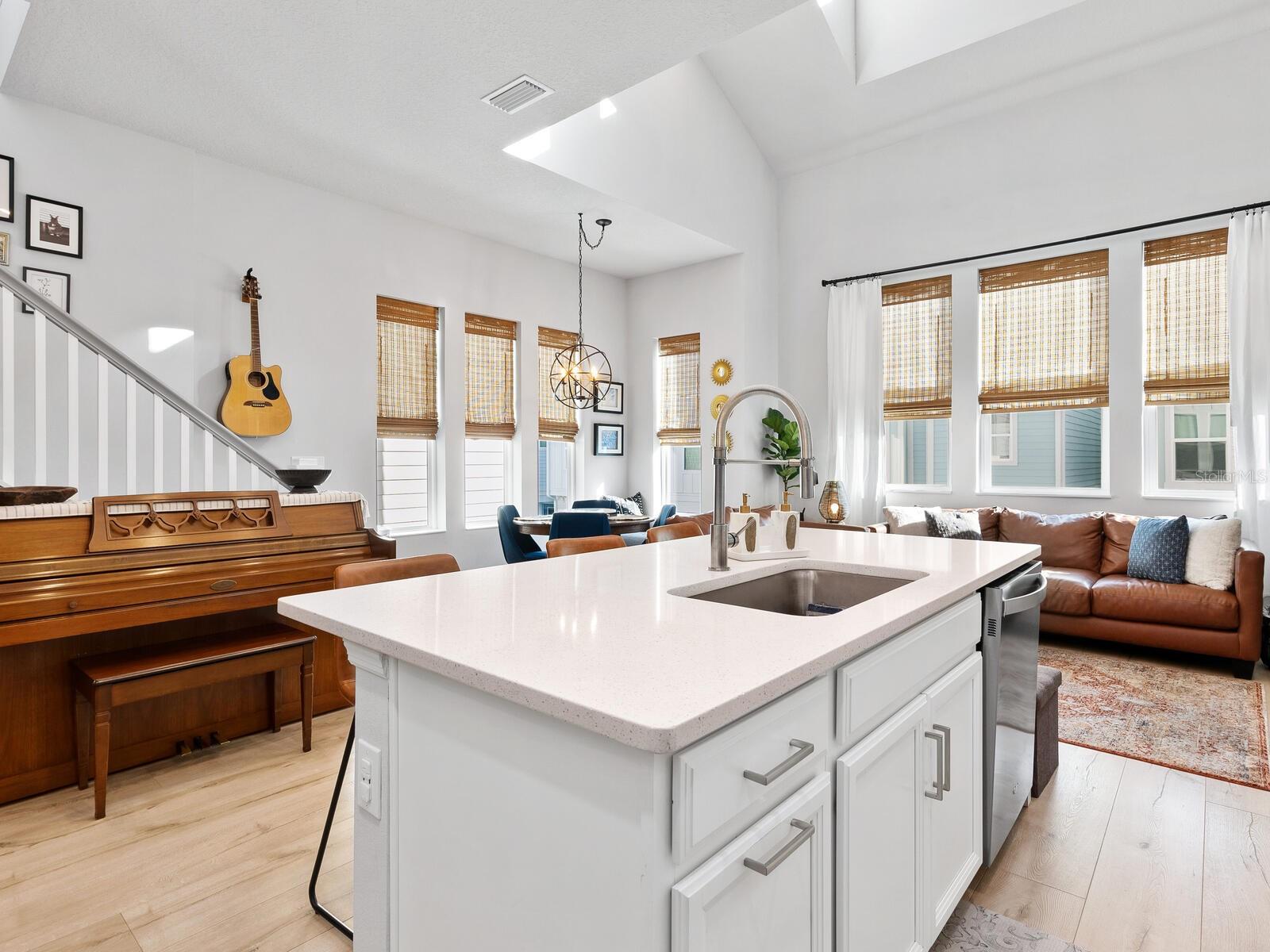 PAYNE PARK VILLAGE PH I - Residential Lease