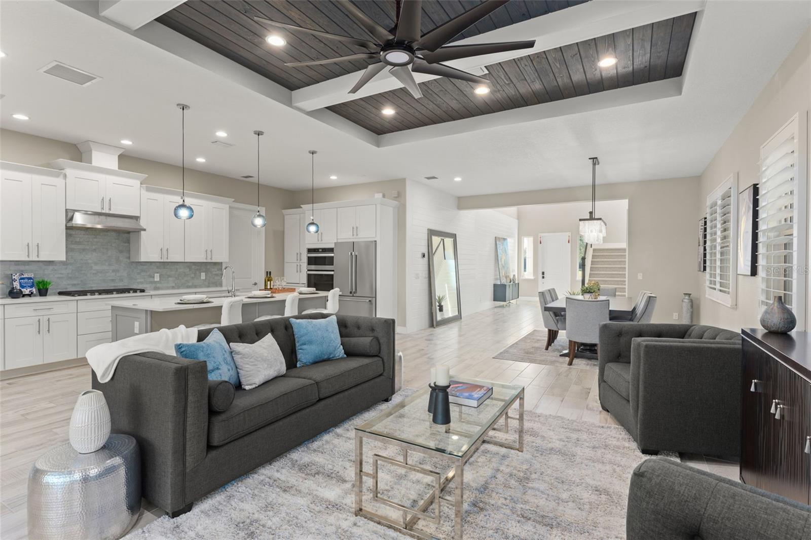 LAKESHORE PRESERVE - Residential