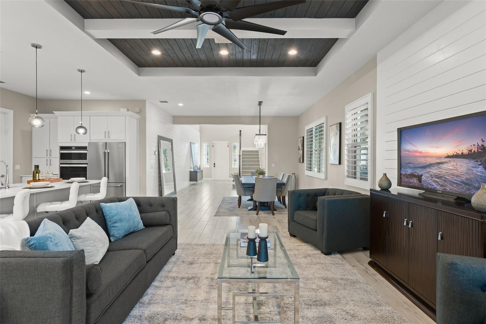 LAKESHORE PRESERVE - Residential