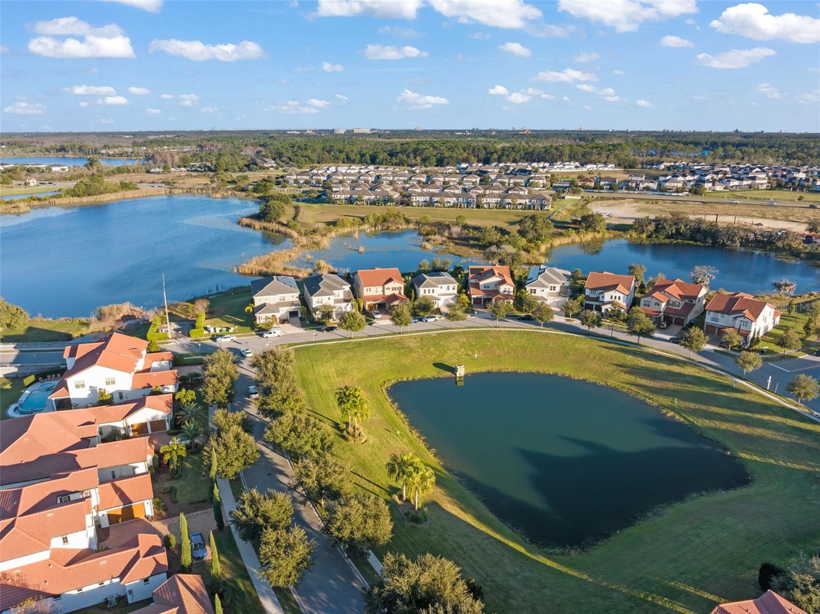 LAKESHORE PRESERVE - Residential