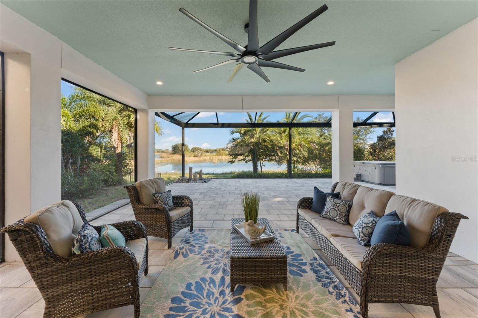 LAKESHORE PRESERVE - Residential