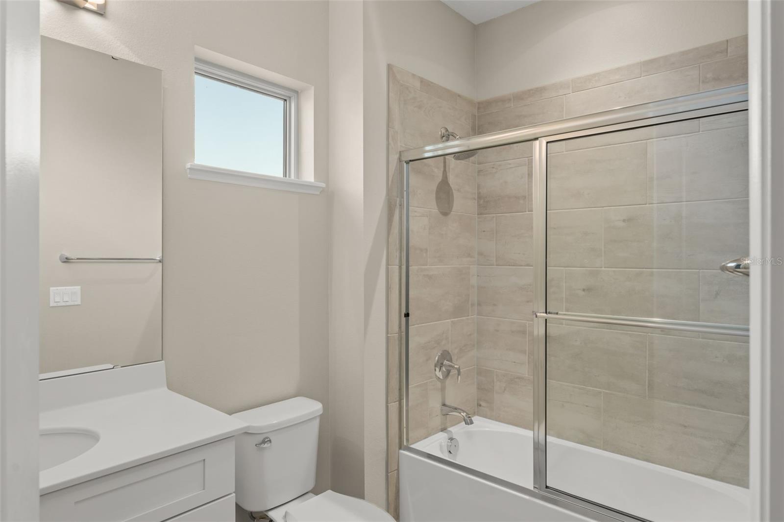 LAKESHORE PRESERVE - Residential