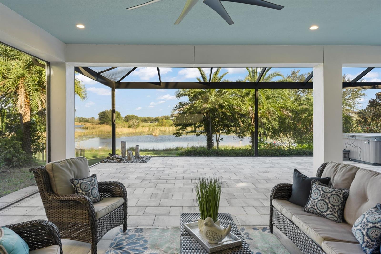 LAKESHORE PRESERVE - Residential