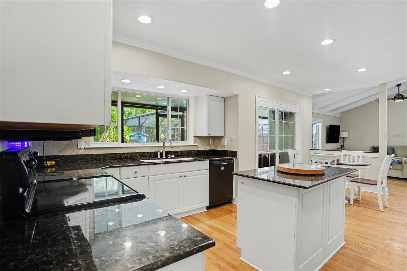 COUNTRY PLACE UNIT II - Residential