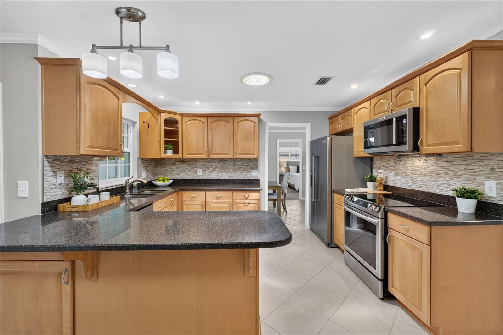 3250 LAUREL DRIVE