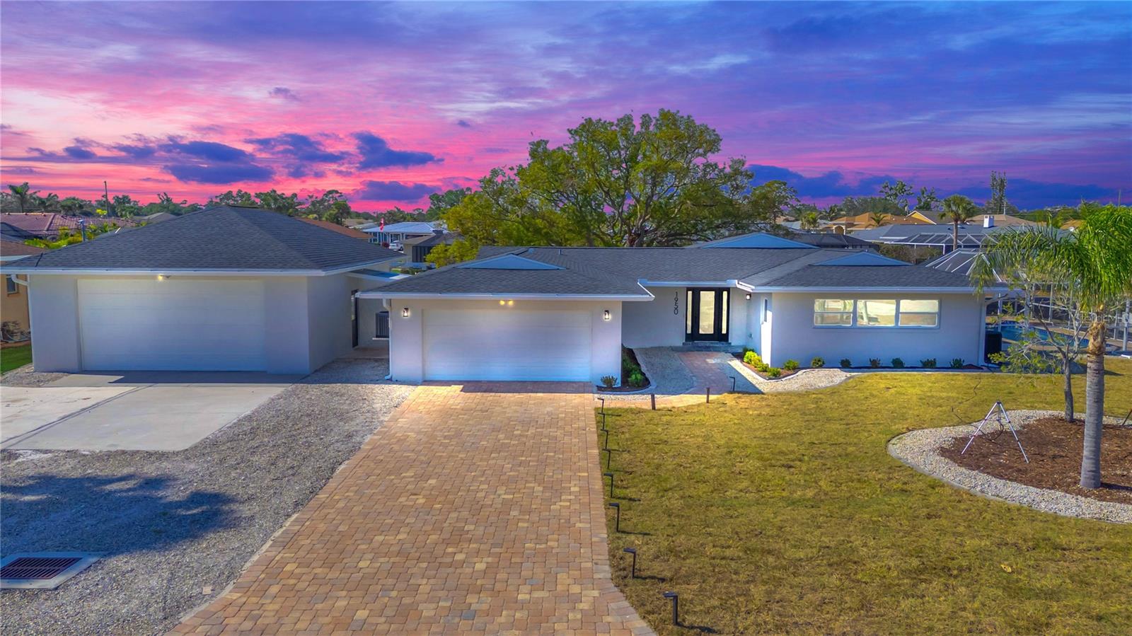 1950 FAIRVIEW DRIVE
