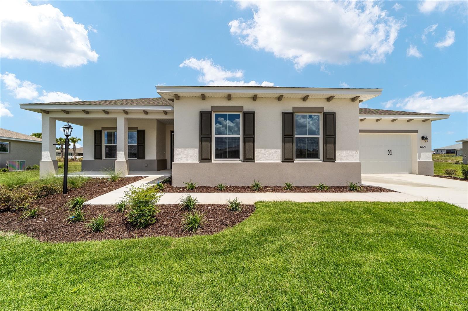 10673 SW 102 LANE