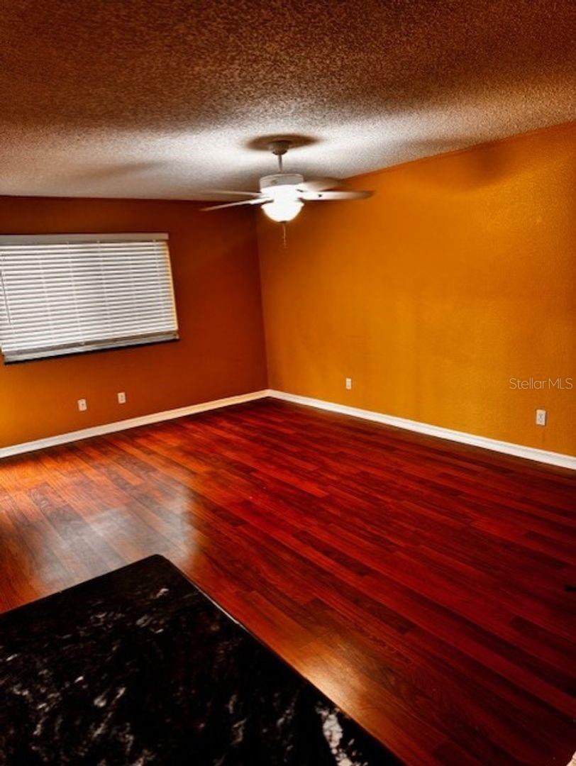 GOLFSIDE ESTATES - Residential Lease