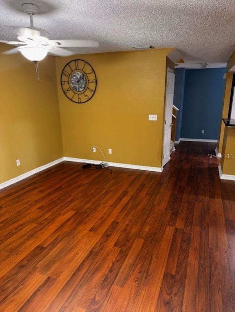 GOLFSIDE ESTATES - Residential Lease