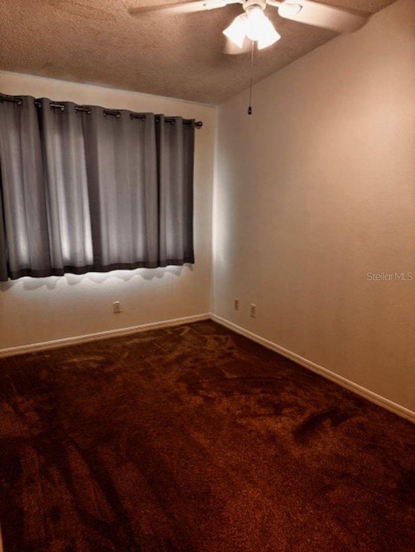 GOLFSIDE ESTATES - Residential Lease