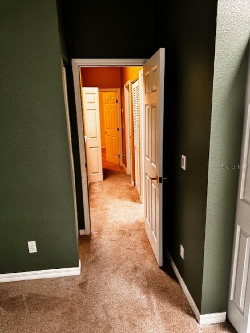 GOLFSIDE ESTATES - Residential Lease