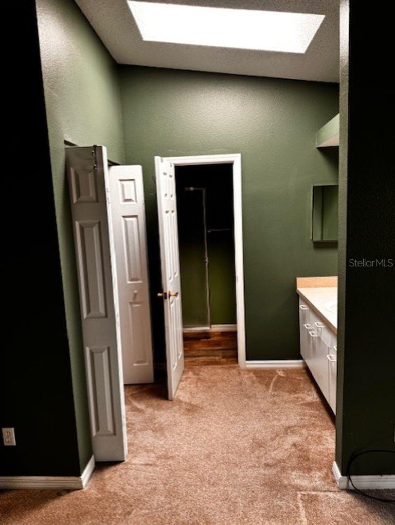 GOLFSIDE ESTATES - Residential Lease