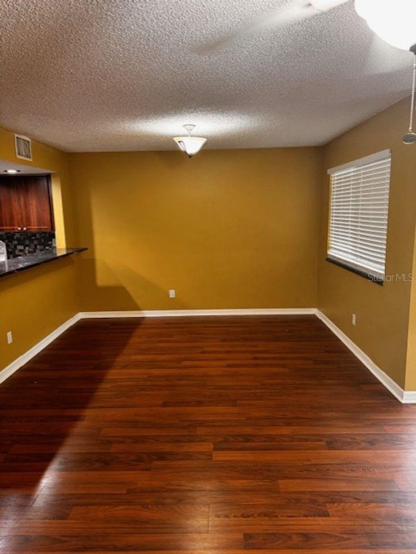 GOLFSIDE ESTATES - Residential Lease