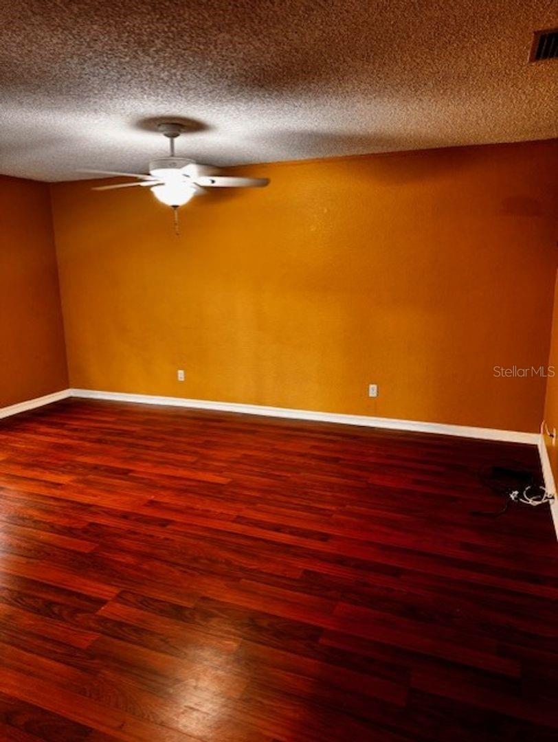 GOLFSIDE ESTATES - Residential Lease